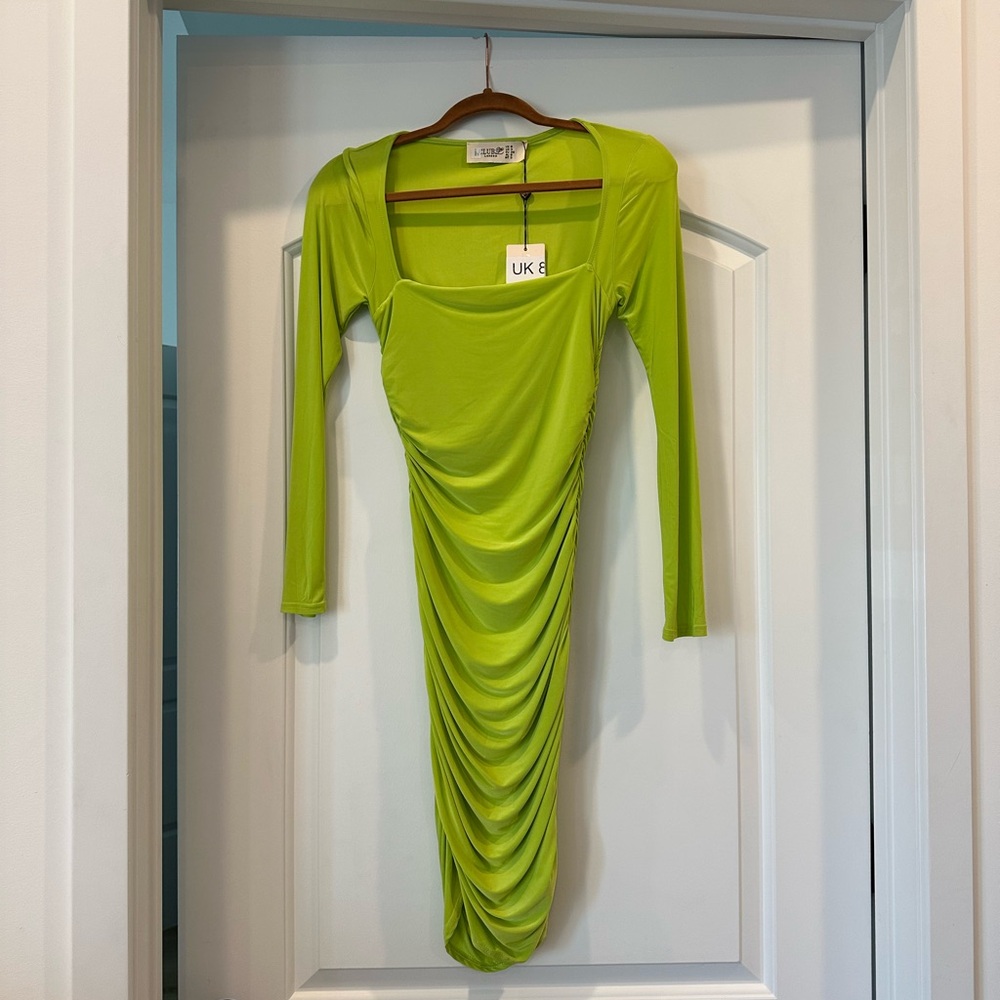 Club L London Vibrant Green Long Sleeve Dress